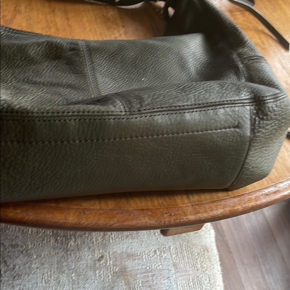 Banana Republic Army Green Hobo Bag with Soft Pebbled Leather and Slouchy Design - Picture 4 of 10